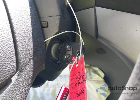 2019 Ford Escape S z USA, uszkodzony, nr VIN 1FMCU0F79KUA38758